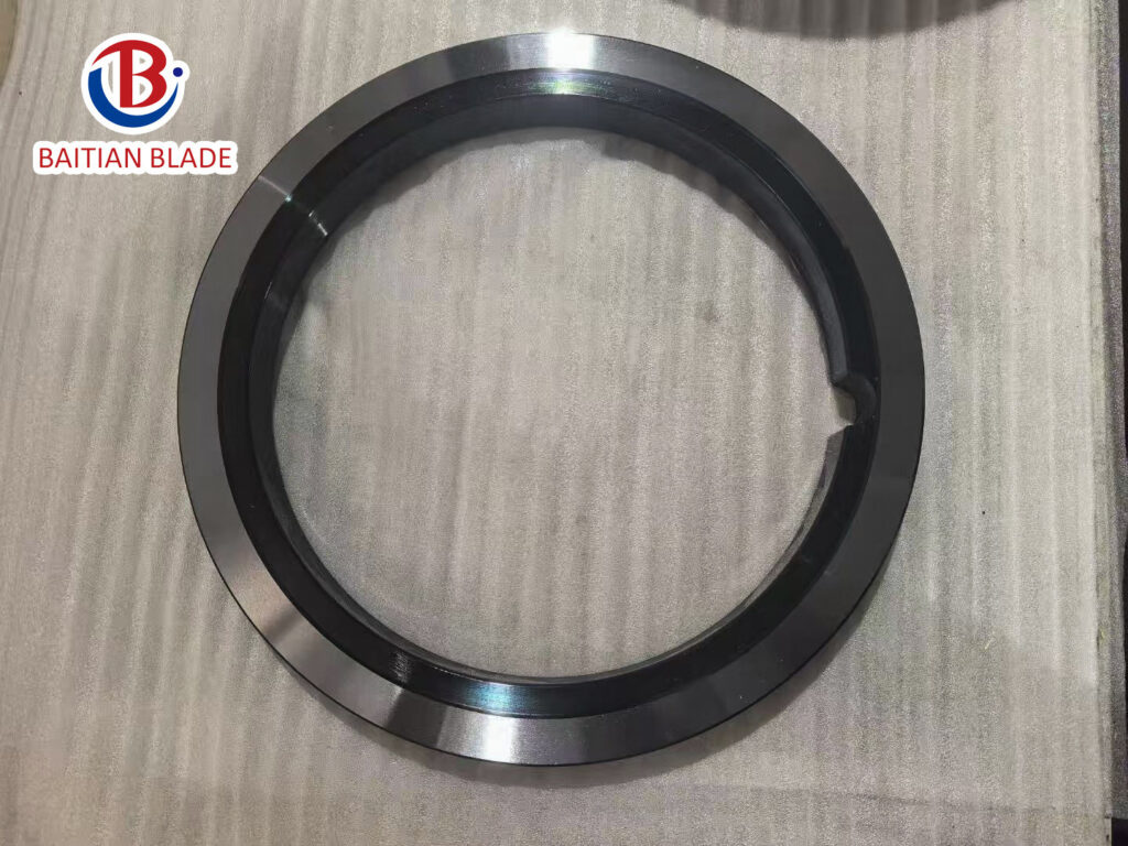 Rubber-Coated Slitting Spacer for Coil Slitting Lines